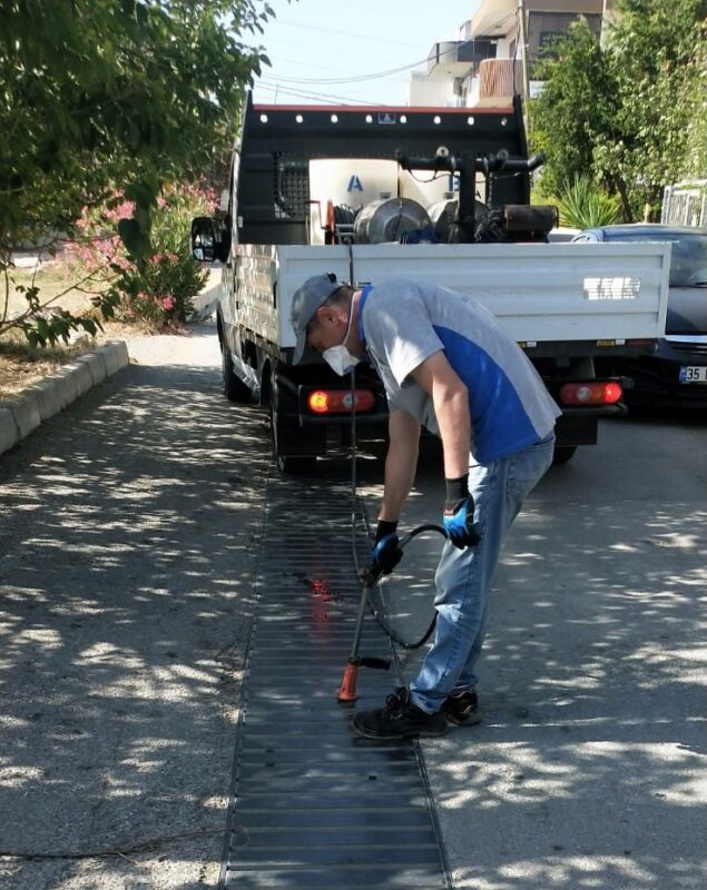 İzmir Büyükşehir Belediyesi Çevre Koruma ve Kontrol Şube Müdürlüğü Haşere