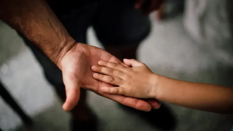Çocuğu anne doğuruyor, emziriyor, büyütüyor; babalara ne oluyordu ki canım!