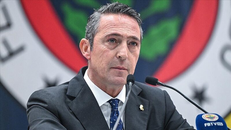 Fenerbahçe Spor Kulübü başkanı Ali Koç ve Yönetim Kurulu Üyesi