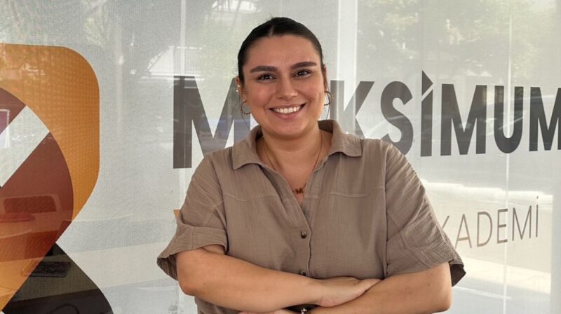 Maksimum VİP Eğitim Kurumları Müdürü Münevver Özdemir, LGS'de ilk yerleştirmede
