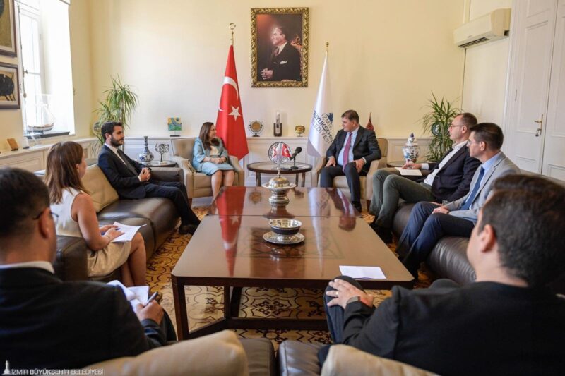 İzmir Büyükşehir Belediye Başkanı Dr. Cemil Tugay, Kuzey Kıbrıs Türk