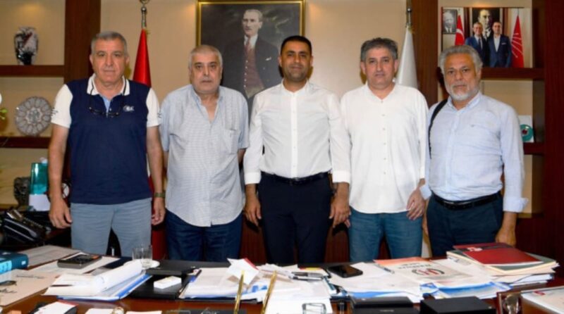 Yerel Medya Güçbirliği Platformu Başkanı Kamil Yalçın Göl ve yönetim