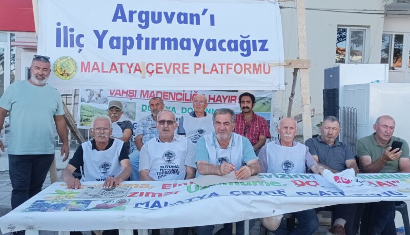 Malatya Çevre Platformu, halkı bilinçlendirmek için Arguvan Türkü Festivali'nde stant
