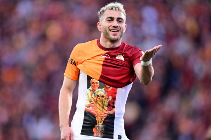 Galatasaray'da geçirdiği başarılı sezonun ardından EURO 2024'teki performansıyla yıldızını parlatan