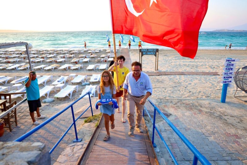 Ilıca Halk Plajı, denizlerin koruyucusu ve dünyanın bir numaralı eko