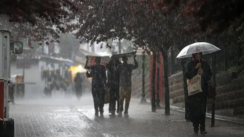 Meteoroloji 15 Temmuz hava durumu raporunu yayımladı. Rapora göre, Doğu