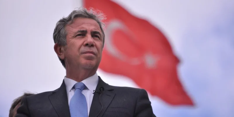 Ankara Büyükşehir Belediyesi (ABB) Başkanı Mansur Yavaş, 'aday mısınız' sorusuna,