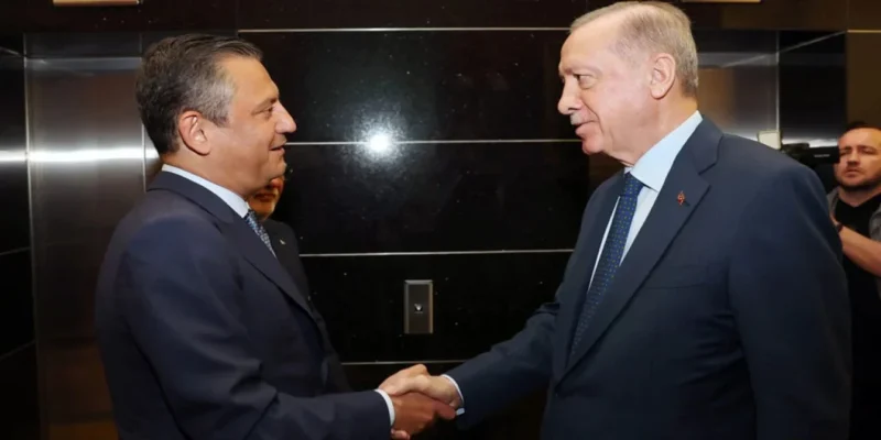 CHP'li belediyeler haciz kıskacında! Başkanların, Erdoğan'la görüşmek için Özgür Özel'e