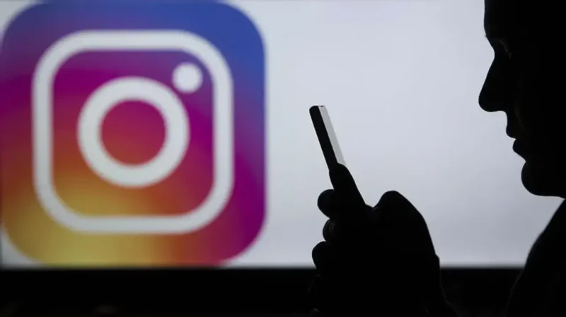 Türkiye'de milyonlarca Instagram kullanıcısını etkileyen erişim engeli, büyük bir merak