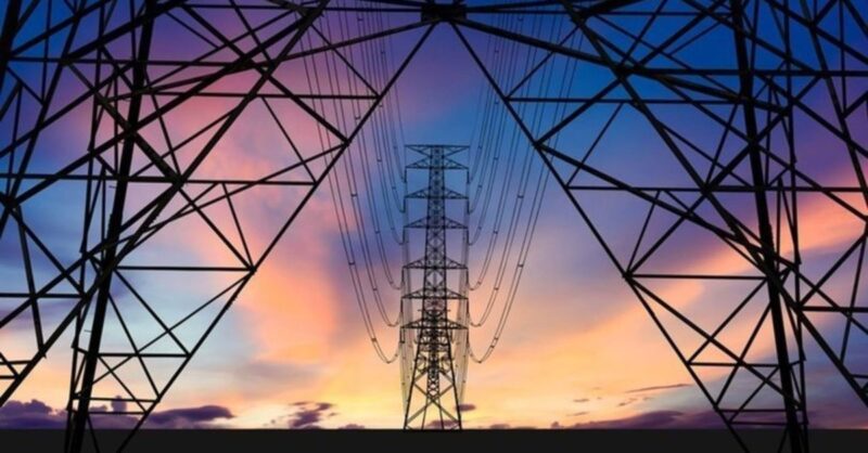 Gediz Elektrik, şebeke yenileme ve bakım çalışmalarına devam ediyor. Bu