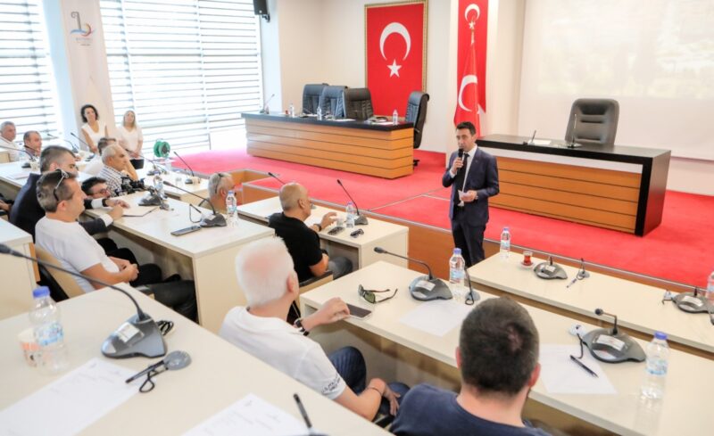 Bayraklı Belediye Başkanı İrfan Önal, Sevgi Yolu'nda hayata geçirilmesi planlanan
