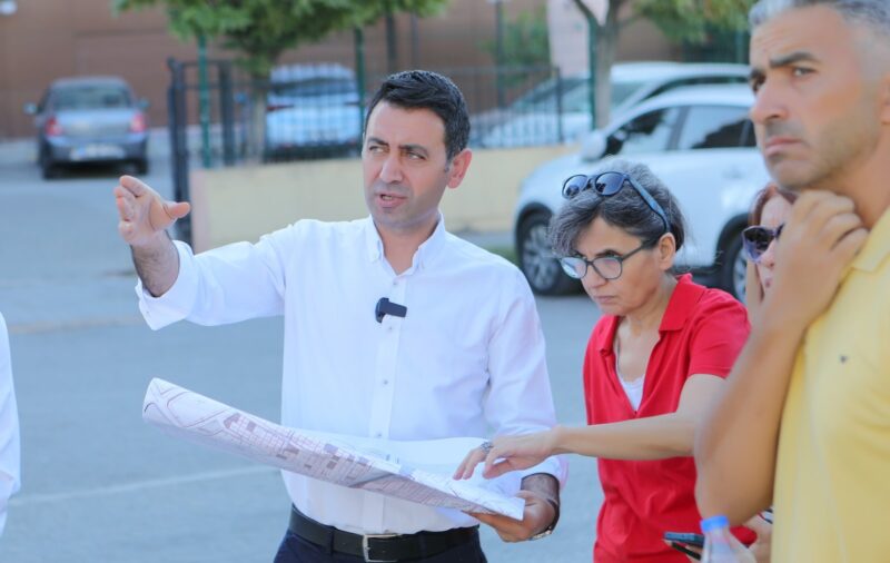 Bayraklı Belediye Başkanı İrfan Önal, 6 mahalleyi kapsayan 612 hektarlık