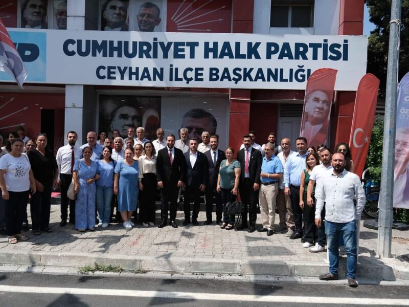 İlk ilçe ziyaretini baba ocağı Ceyhan'a gerçekleştiren CHP Adana Milletvekili