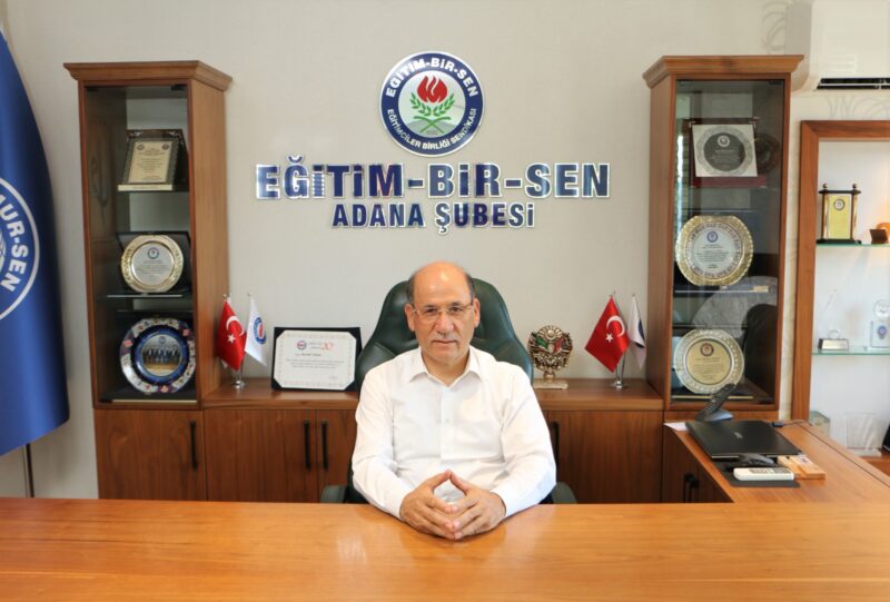 Eğitim-Bir-Sen Adana Şube Başkanı Mehmet Sezer geçtiğimiz hafta gerçekleştirilen rektör