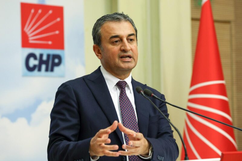CHP GENEL BAŞKAN YARDIMCISI BURHANETTİN BULUT:“SPOR SİYASETTEN ARINDIRILMALI”