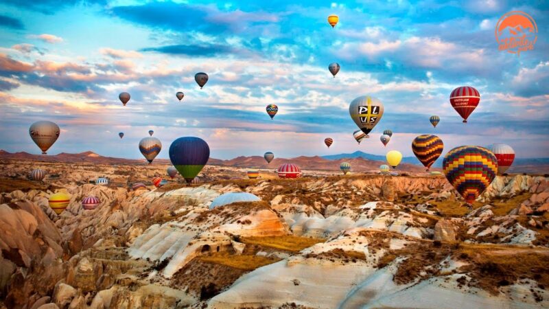 Nevşehir'de olumsuz hava koşulları nedeniyle Kapadokya'da bugün düzenlenmesi beklenen balon