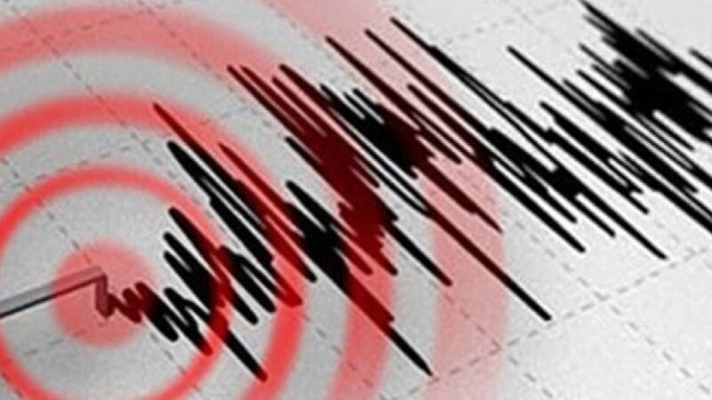 Kahramanmaraş'ta Dulkadiroğlu ilçesinde 3.4 büyüklüğünde bir deprem meydana geldi. Saat