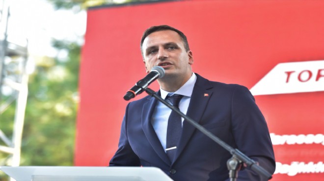 İzmir Büyükşehir Belediyesi’nin Eylül ayı üçüncü birleşimi CHP ve AK
