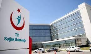 Balıkesir'in Edremit ilçesinde düşerek yaralanan ve hastaneye giden kadın, hastane