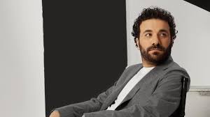Konuşanlar programı ile ünlenen Hasan Can Kaya'nın programında da ağırladığı