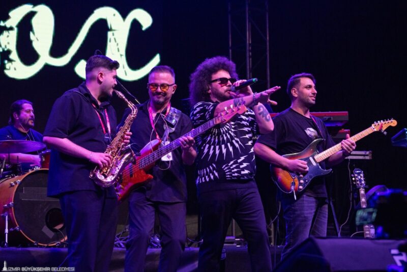 93. İzmir Enternasyonal Fuarı (İEF) onuncu gününde de konserler, gösteriler