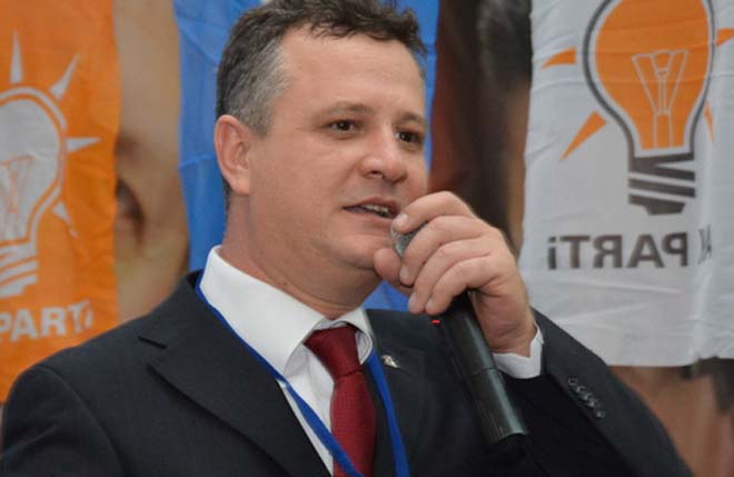 Çiğli Belediye Meclisi AK Parti Grup Başkanvekili Özgür Kaner, Çiğli’nin
