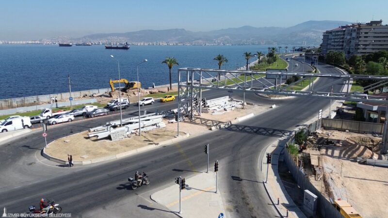 İzmir Büyükşehir Belediyesi, ana arterlerde ulaşım konforunu artıracak iki üst