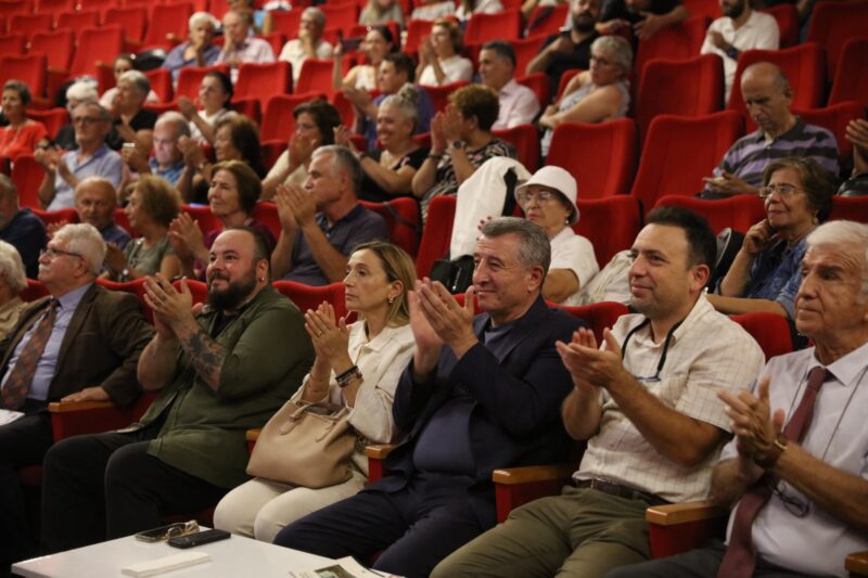 Güzelbahçe Belediyesi, 12-13 Ekim tarihlerinde Güzelbahçe Atatürk Kültür Merkezi’nde Kültür
Festivali
