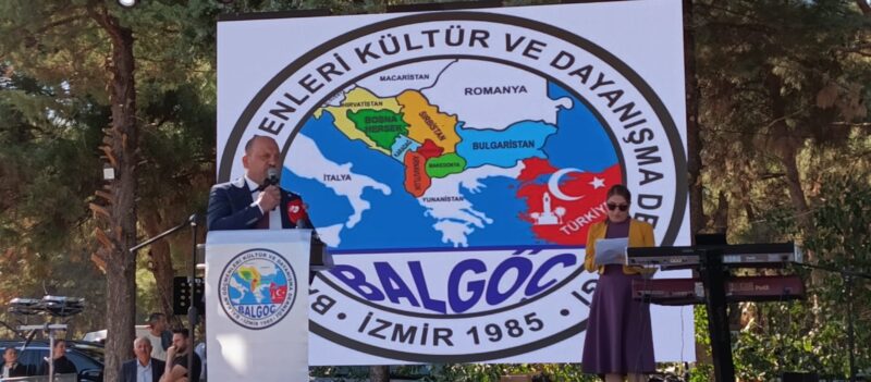 İzmir Balkan Göçmenleri Kültür ve Dayanışma Derneği bugün düzenlediği Sonbahar