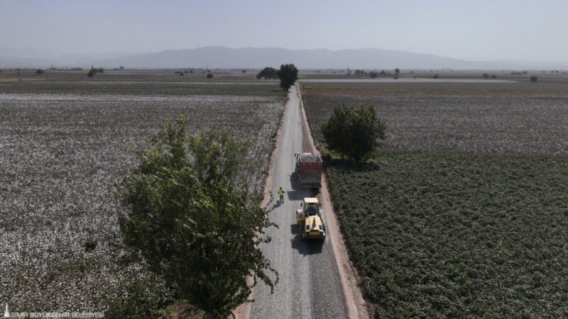 
İzmir Büyükşehir Belediyesi, yaz döneminde 14 ilçede 200 kilometre uzunluğunda