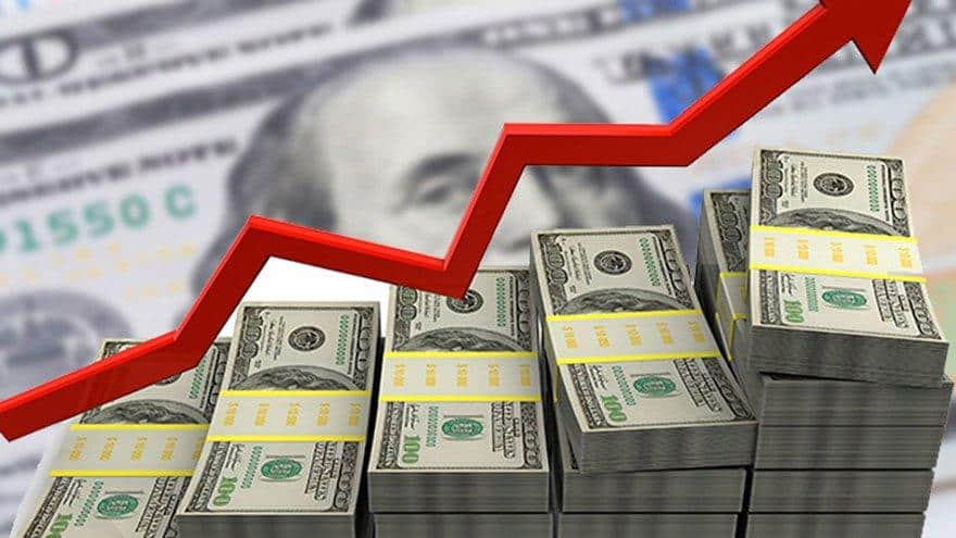 Döviz piyasasında dalgalanmalar sürerken, Dolar ve Euro'nun güncel değerleri yatırımcılar