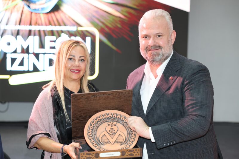 3. Uluslararası Menemen Çömlek Festivali'nin en güzel fotoğraf kareleri ödüllendirildi.