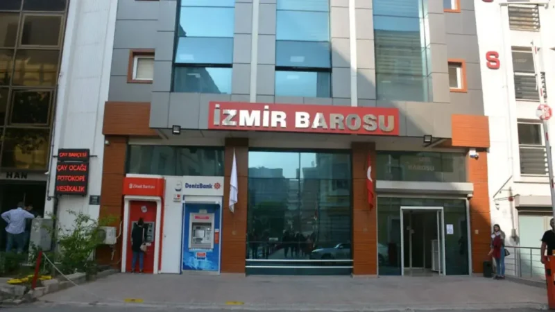 İstanbul Esenyurt Belediye Başkanı Prof. Dr. Ahmet Özer'in tutuklanmasının ardından