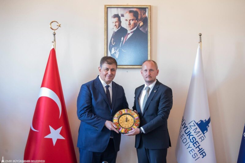 İzmir Büyükşehir Belediye Başkanı Dr. Cemil Tugay, Ukrayna’nın İstanbul Başkonsolosu