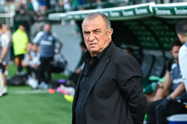 Yunanistan ekibi Panathinaikos'a veda eden Fatih Terim'e yeni bir teklif