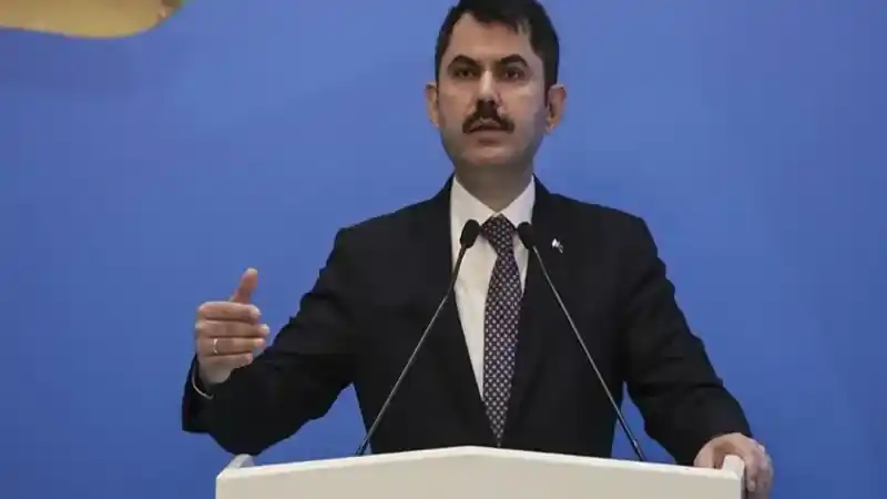 İstanbul’un riskli yapılarını depreme dayanıklı hale getirmeyi amaçlayan "Yarısı Bizden"
