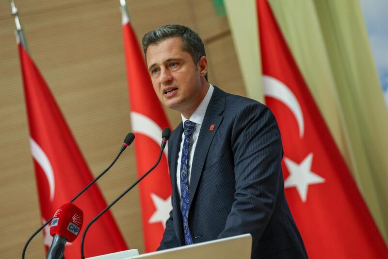 CHP Sözcüsü Deniz Yücel, sağlık sistemindeki skandallar ve toplumsal şiddet
