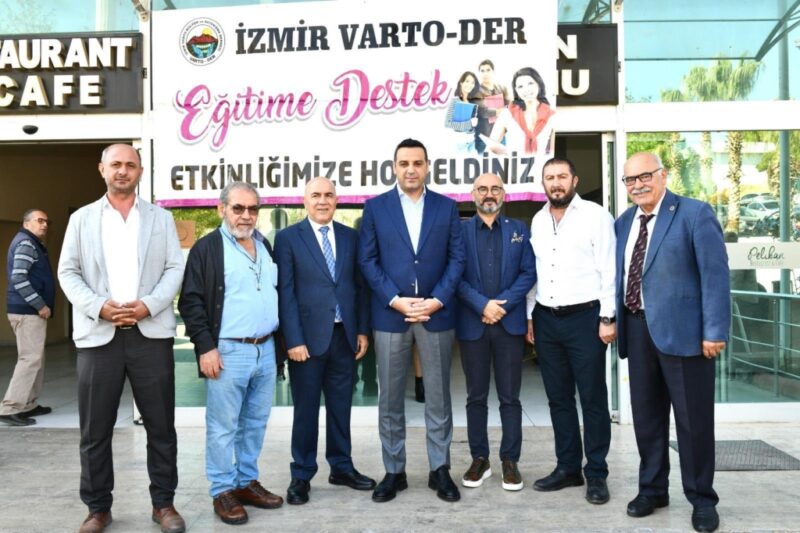 İzmir’in Çiğli ilçesinde, Varto Derneği tarafından düzenlenen kahvaltı etkinliği, Vartolu