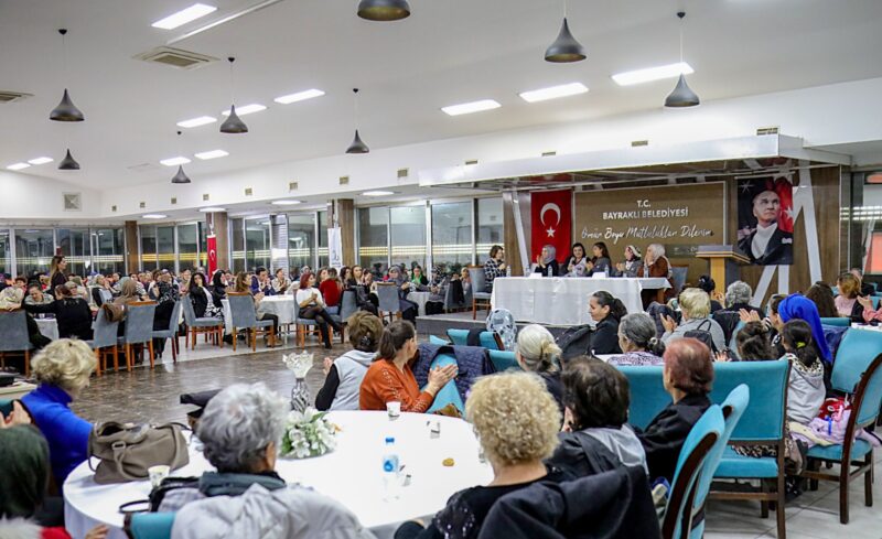 
Bayraklı Belediyesi, Kadına Yönelik Şiddete Karşı Uluslararası Mücadele Günü kapsamında
