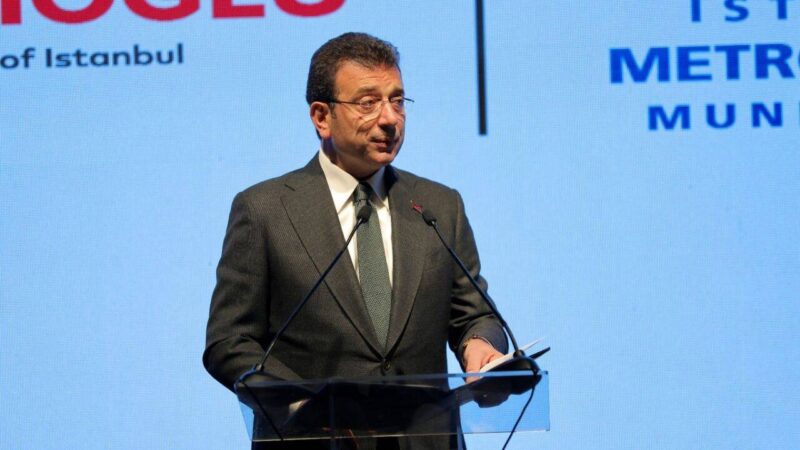 İBB Başkanı İmamoğlu, belediyelere yapılan kayyum atamalarına karşı liderlerden istediği