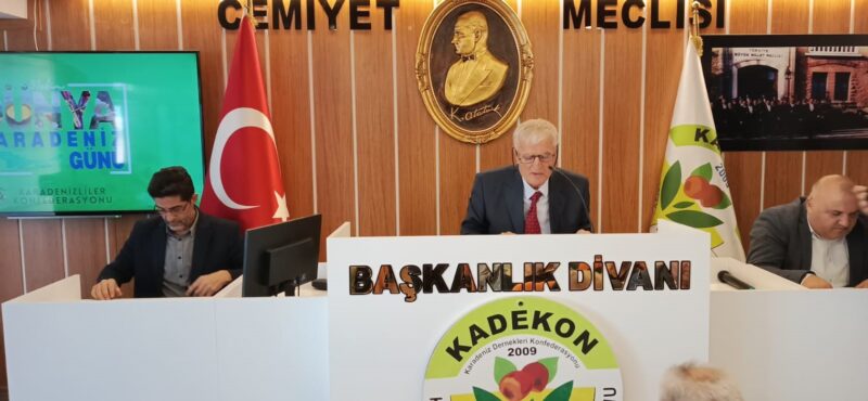 
Karadeniz Konfederasyon Başkanı (KADEKON) Hızır Murtezaoğlu’nun öncülüğünde,  İzmir’deki genel