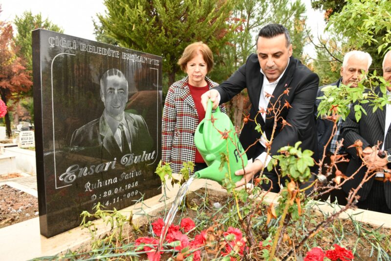ÇİĞLİ Belediyesi’nin önceki dönem Belediye Başkanı Ensari Bulut, ölümünün 15’inci
