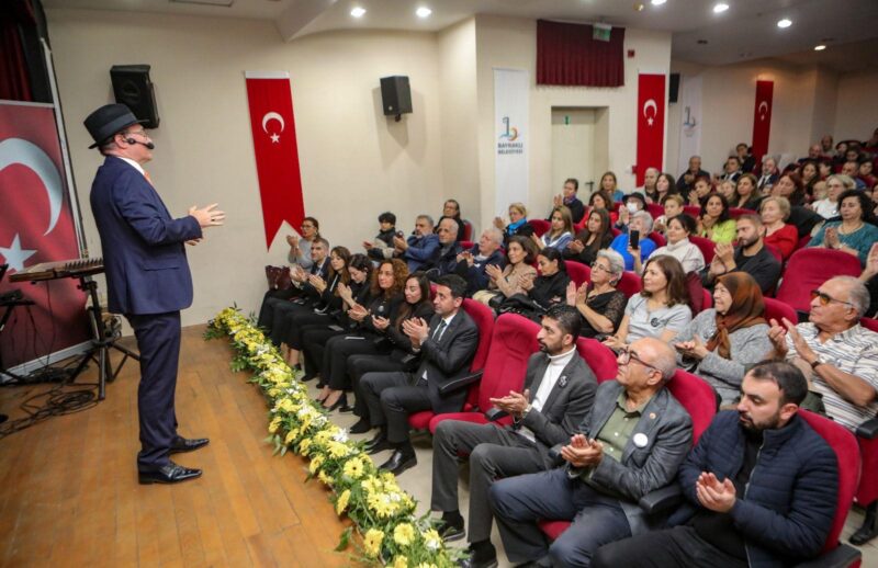



Ulu Önder Mustafa Kemal Atatürk, vefatının 86’ncı yılında Bayraklı’da düzenlenen