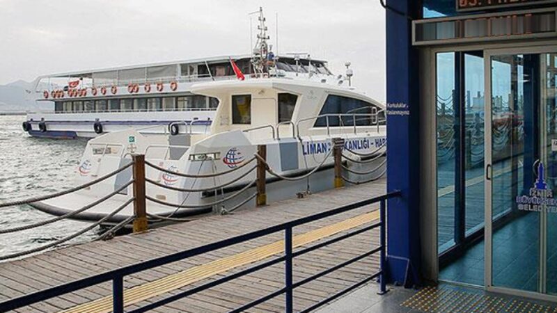 İzdeniz A.Ş., yılbaşı gecesi deniz yolu ulaşımını sabaha kadar sürdürecek.