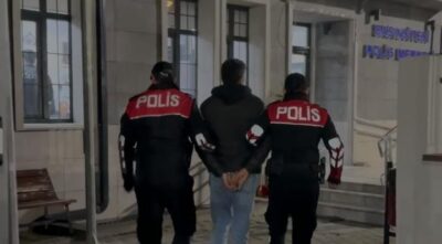 İzmir’de Asayiş Şube Müdürlüğü Motosikletli Polis Timleri (Yunuslar) Amirliği ekipleri,