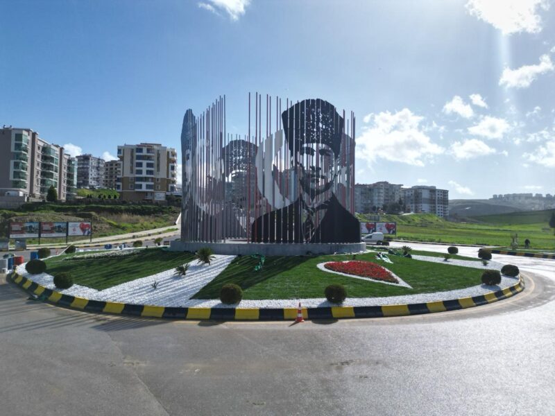 Menemen Belediyesi 2024 yılını dev projelerin açılışlarıyla geçirdi. Başkan Aydın'ın