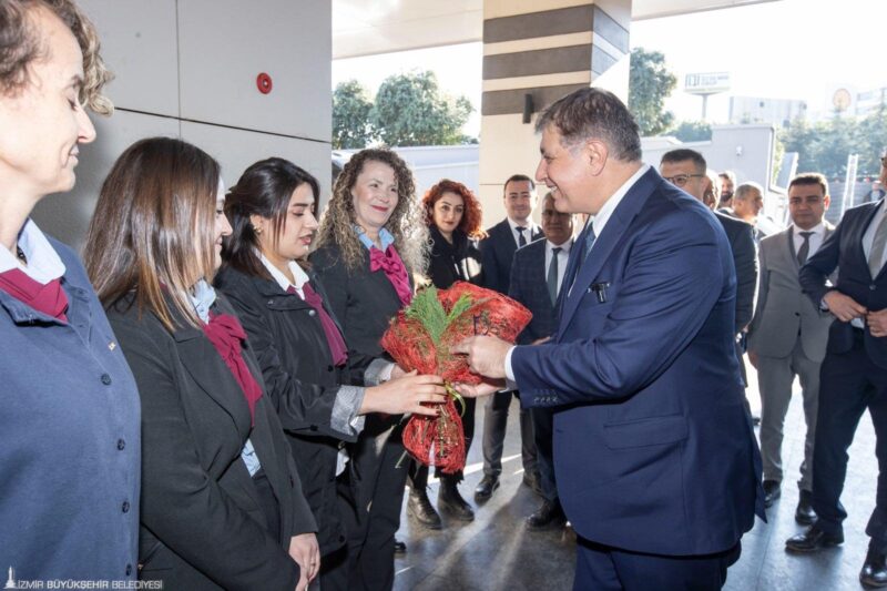 İzmir Büyükşehir Belediye Başkanı Dr. Cemil Tugay, 2024 yılının son