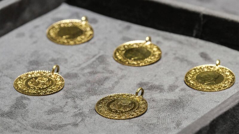 Güne yükselişle başlayan altının gramı 2 bin 978 liradan işlem