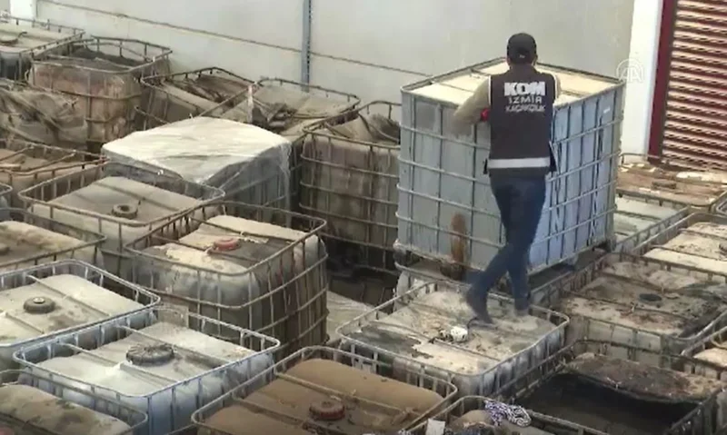 İzmir'deki bir depoda piyasa değeri yaklaşık 10 milyon TL olduğu
