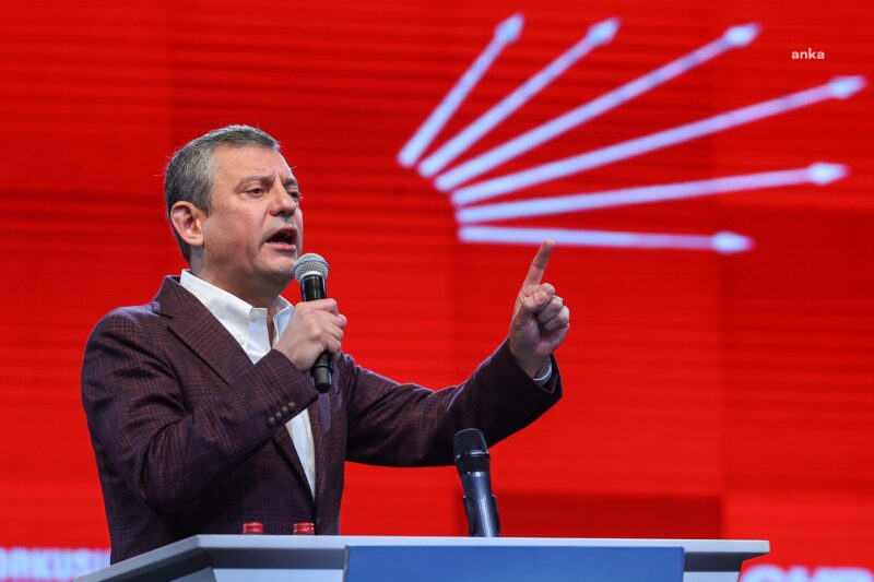 Cumhuriyet Halk Partisi Genel Başkanı Özgür Özel, partisinin TBMM Grup